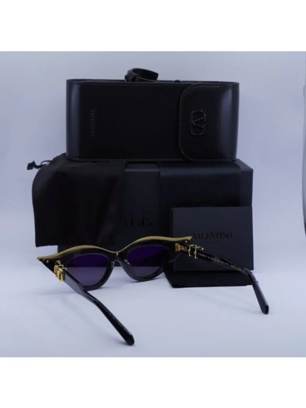 Valentino V-GOLDCUT-II VLS-114A Cat Eye Sunglasses - Black\Grey